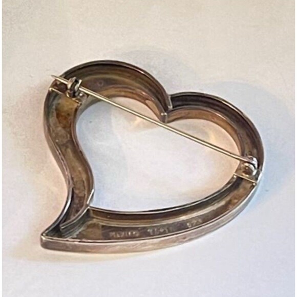 Mexico 925 Sterling Silver Large Open Heart Shaped Brooch Pin Modern Signed Vtg - Picture 2 of 3